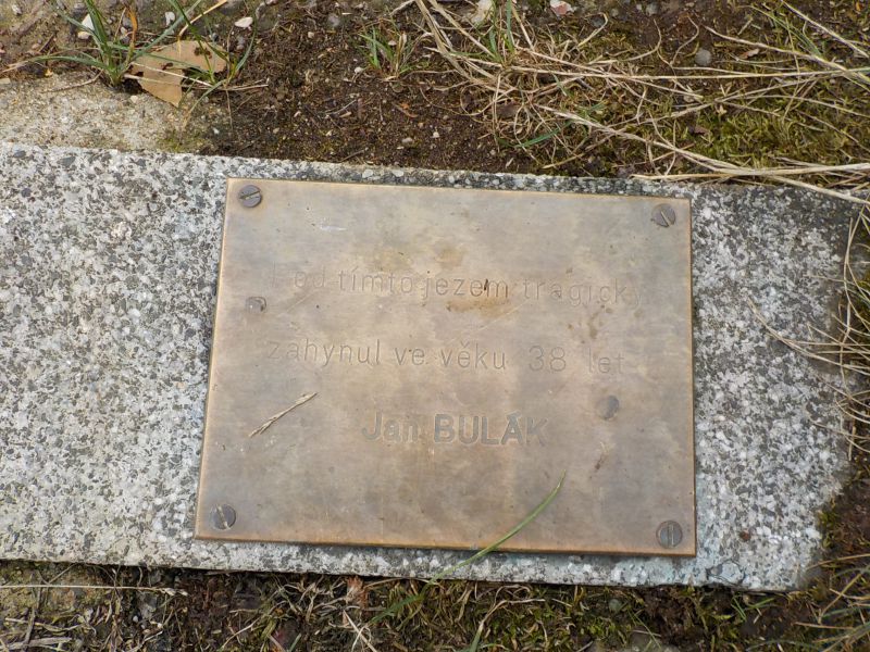 Soubor:Ohře Stranná bronzová tabulka.jpg
